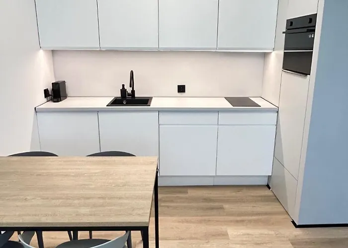 Porto With Garden Apartment